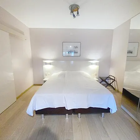 Pensión Gastenkamers Centersuites 3*
